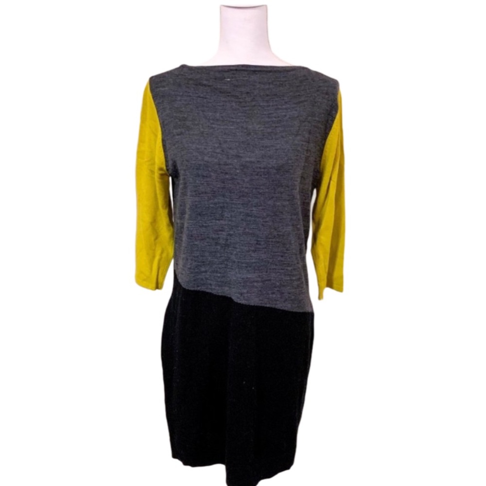 $5 CLEAROUT SALE!  Chiasso Sweater Dress